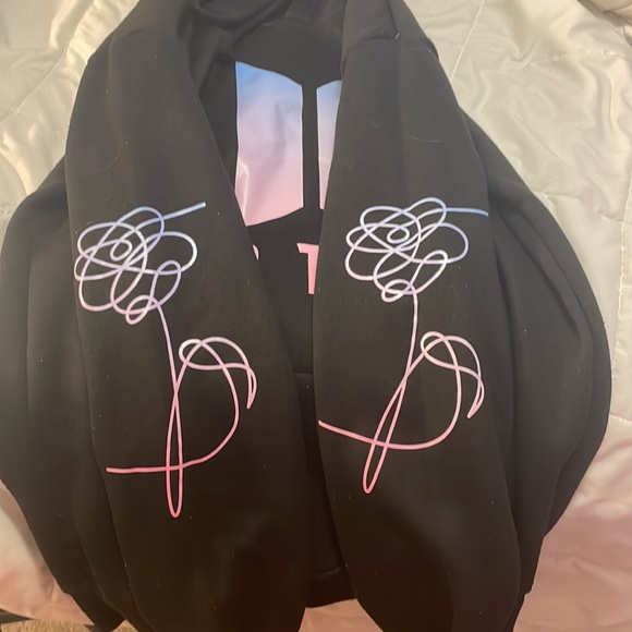 bts hoodie - Picture 2 of 3